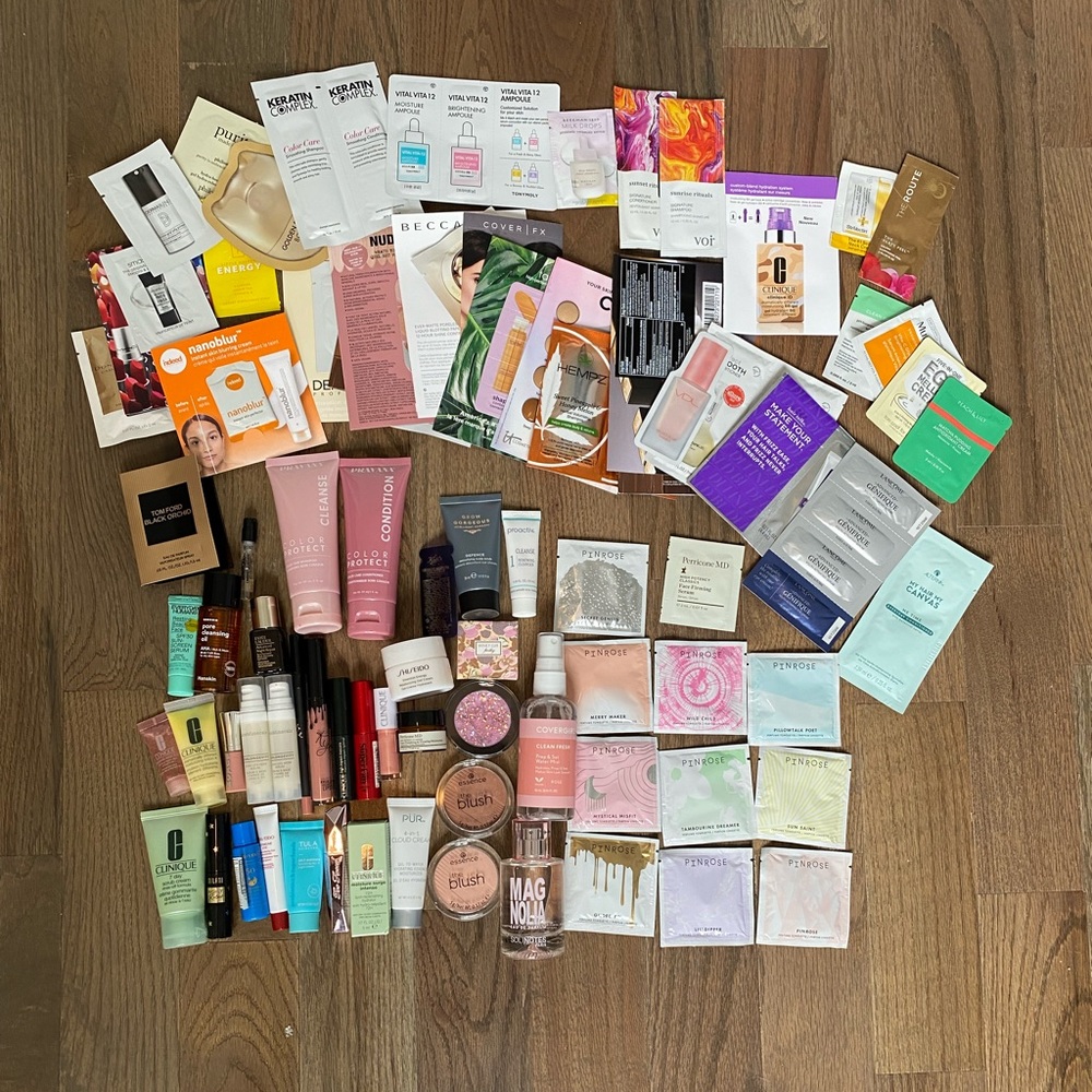 Huge Bag of Makeup and Skincare Samples